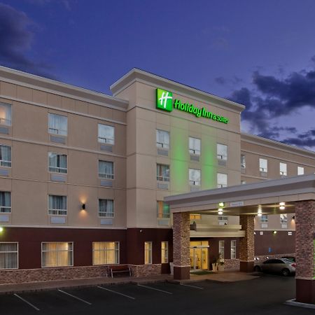 Holiday Inn Hotel And Suites-Kamloops By Ihg Exterior photo